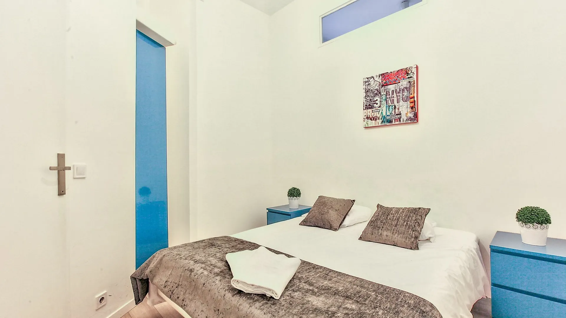 Apartment 08 - Design Flat Republique Paris